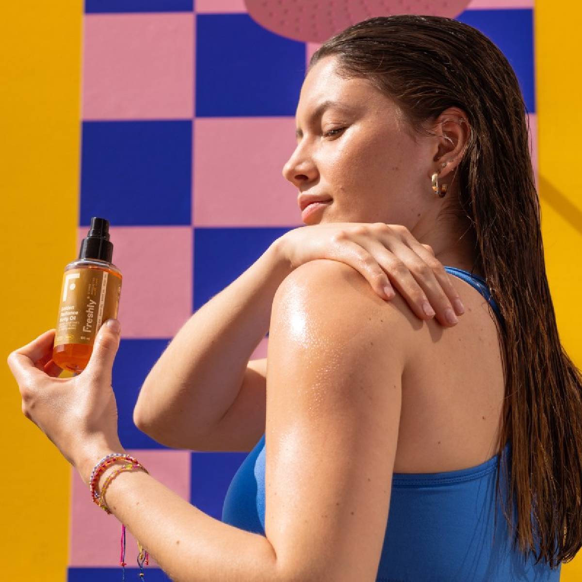 Pack of 2 Golden Radiance Freshly Body Oil 100 ml