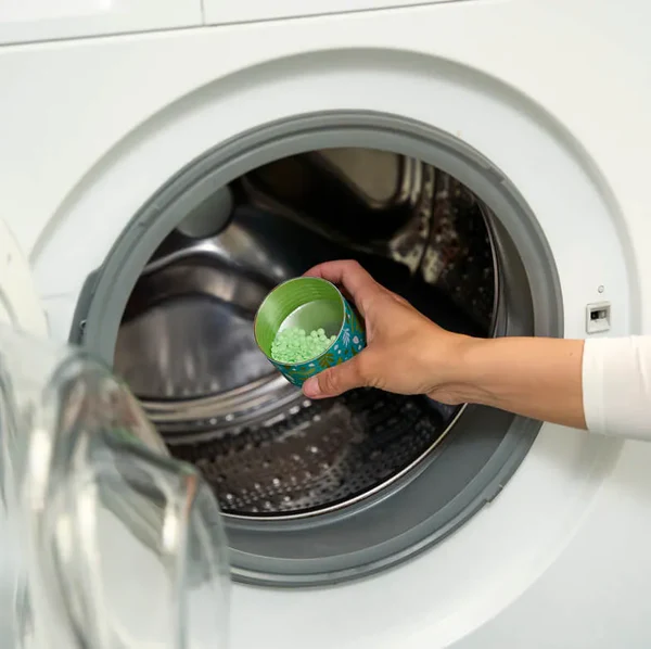 Zestaw 20 porcji detergentu Natural + perełki Bosque Aurora