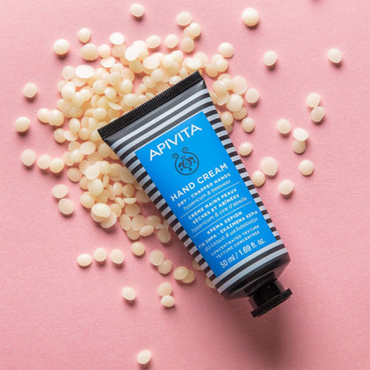 Handcreme mit Johanniskraut 50 ml + Lippenpflege mit Kakaobutter 4,4 g