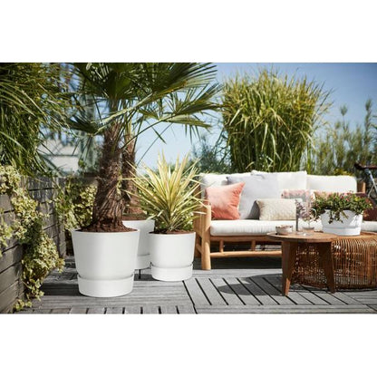 Greenville Elho White Planter with Integrated Saucer 25 cm