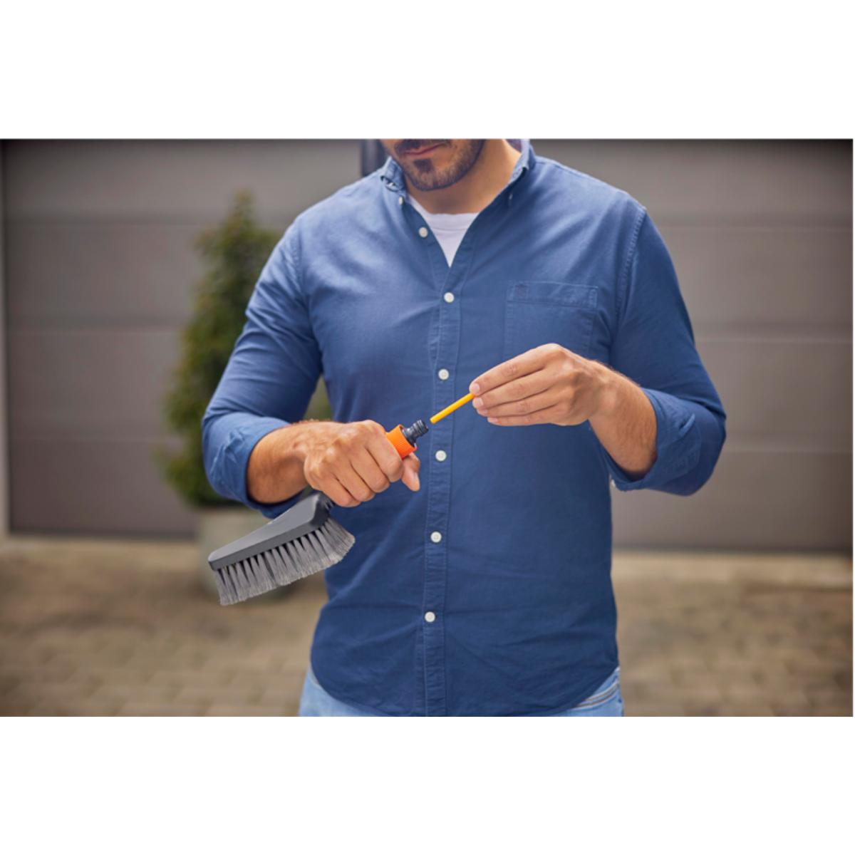 Cleansystem kit de lavage avec brosse à main Gardena