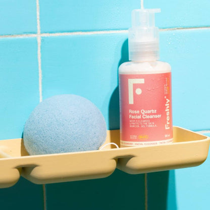 2x gezichtsreiniger Rose Quartz Freshly 200 ml