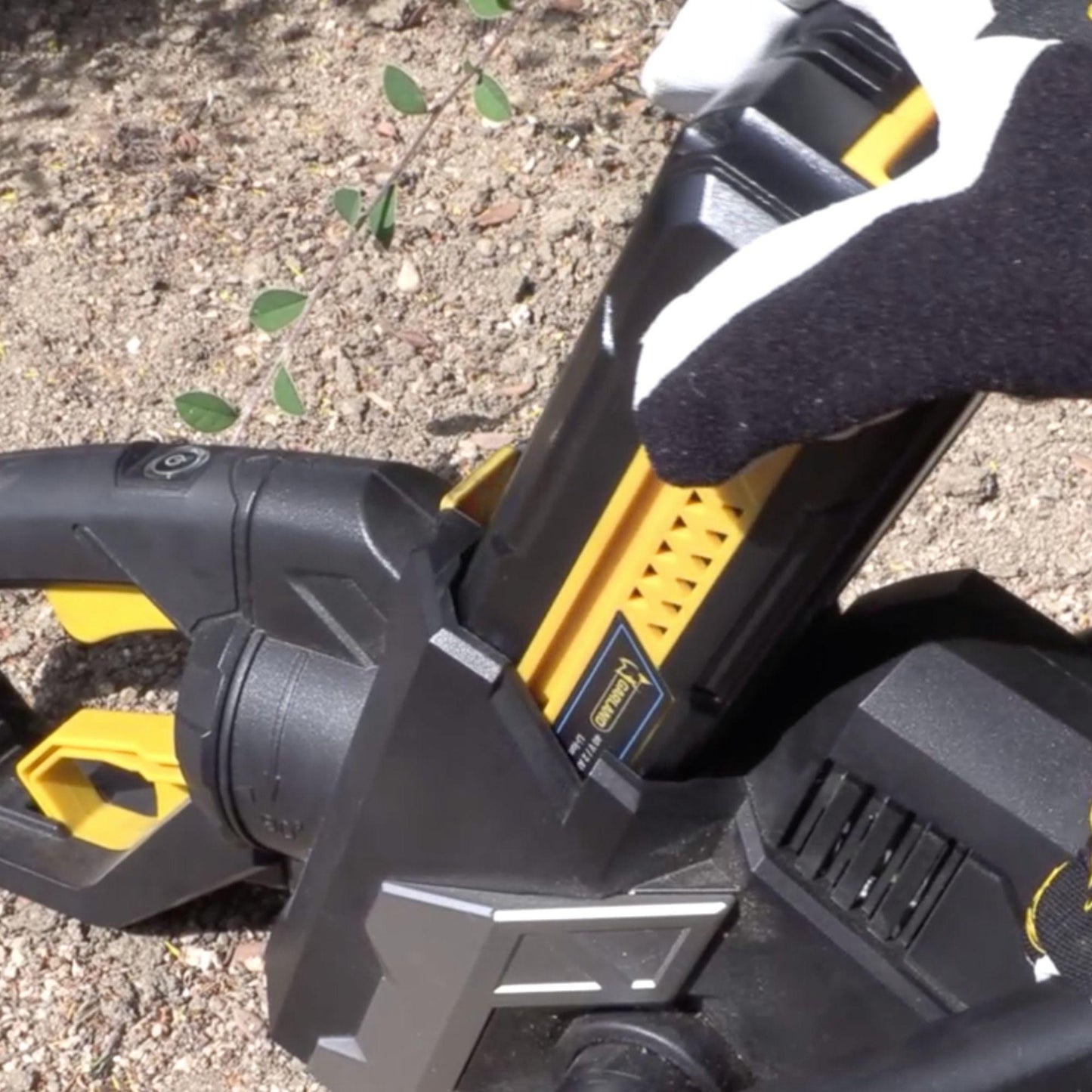 Batteridriven häcksax SET KEEPER 552 W-V19, Garland