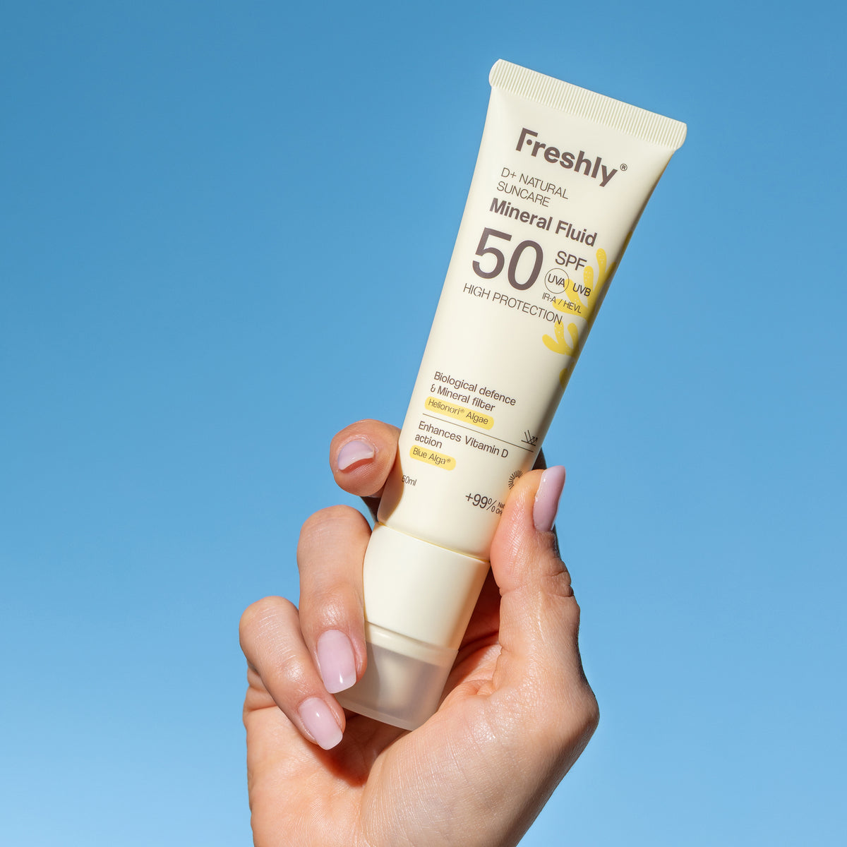 D+ Natural Suncare Mineral Fluid SPF50 50 ml