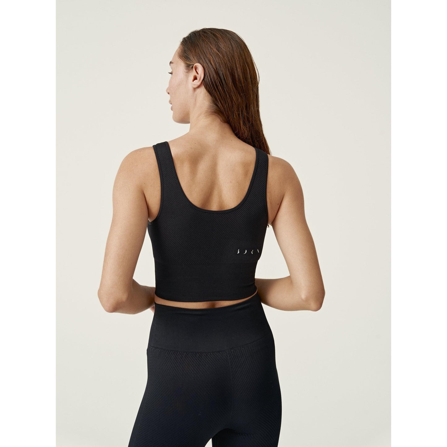 Top Chiara Black Born Living Yoga taille XS